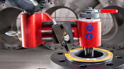 The Esco Flange Hog 110 is suitable for a variety of flange materials including carbon steel stainless steel aluminum and many alloys A user simply swings the tool in a circular motion which advances the facing blade outward and creates a precise finish