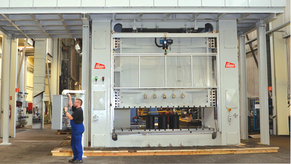 The servoelectric pump control for presses developed by Lasco Umformtechnik GmbH in Coburg uses far less energy than conventional valve control systems often well into the doubledigit range according to this press builder