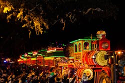 Since Kern Studios started in 1932, the floats have evolved from single-deck floats to nine-section trains. Since Kern Studios started in 1932, the floats have evolved from single-deck floats to nine-section trains.