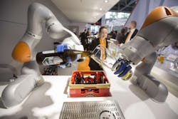 Www Newequipment Com Sites Newequipment com Files Link Kuka Iiwa Robot Getty Images Bloomberg 1 Www Newequipment Com Sites Newequipment com Files Link Kuka Iiwa Robot Getty Images Bloomberg 1