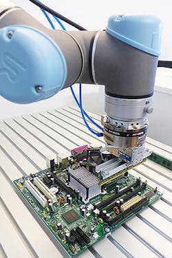 Www Newequipment Com Sites Newequipment com Files Ati Gamma Sensor Mounted On A Ur5 Robot 345x518 0