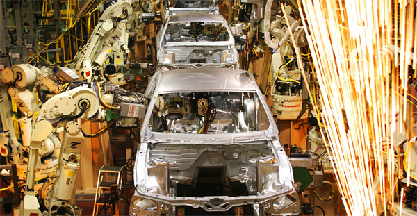 0415-manufacturingjobs.jpg_600x0