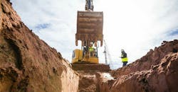 caterpillar-dirt-promo caterpillar-dirt-promo