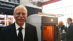 0526-chuck-hull.jpg_600x0 0526-chuck-hull.jpg_600x0