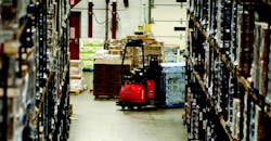 courier-in-warehouse courier-in-warehouse