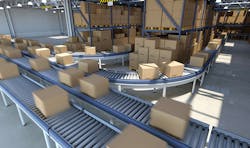 conveyor-moving-boxes conveyor-moving-boxes