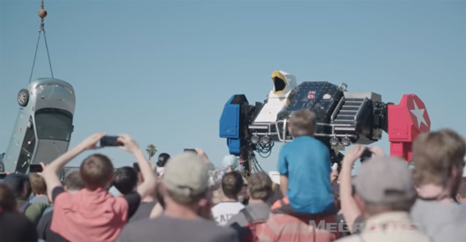 megabots-mkIII-vs-prius