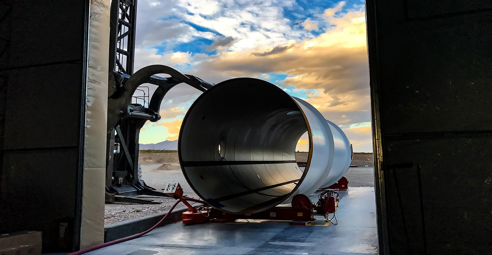 hyperloop-one-tube-section