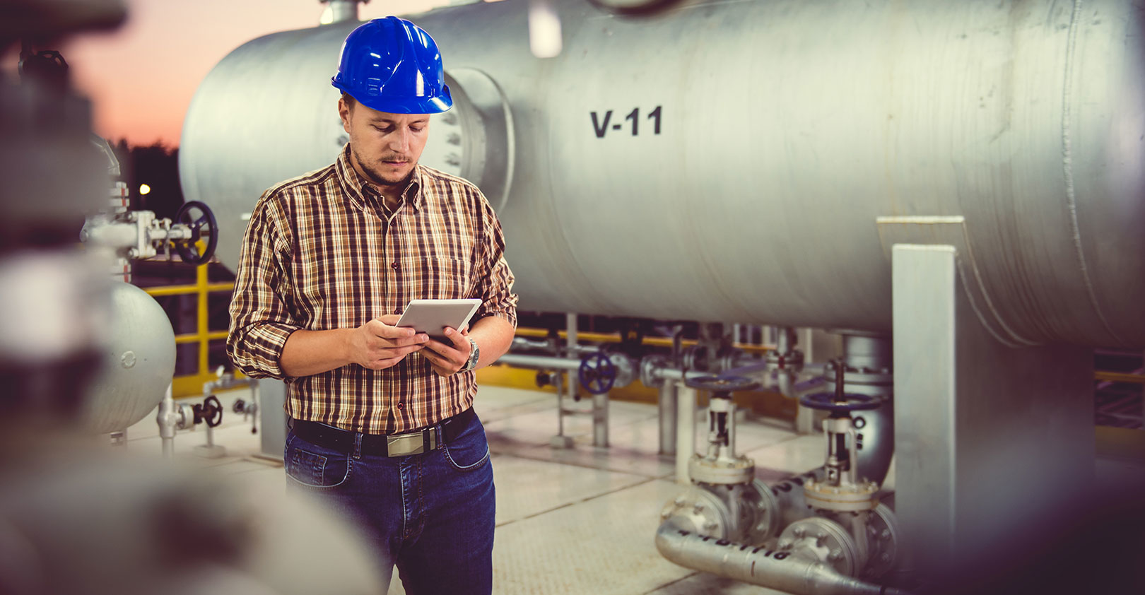 plant-manager-tablet-1620