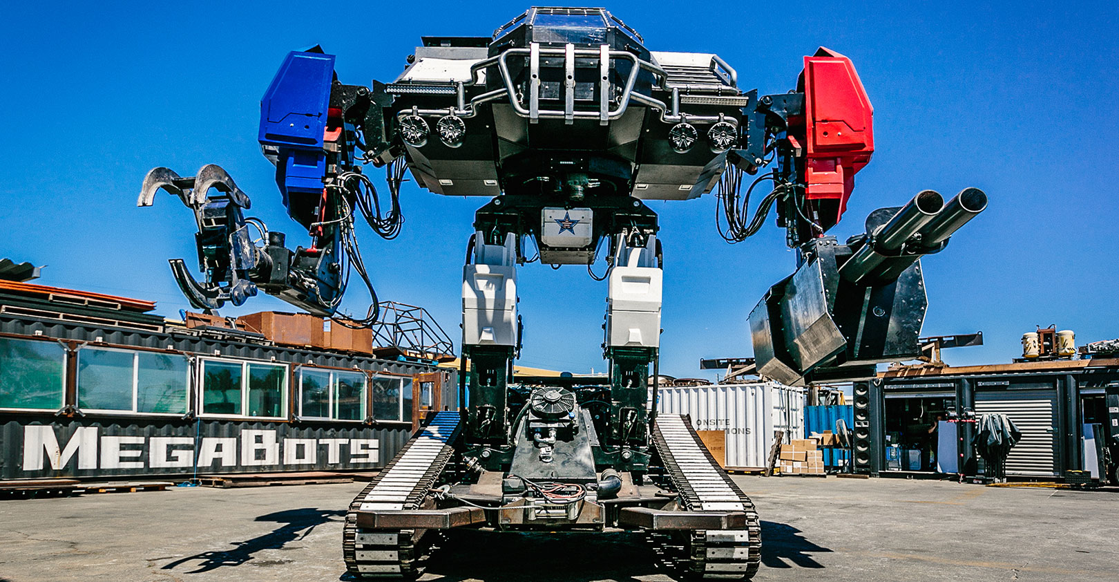 megabots-front-pose