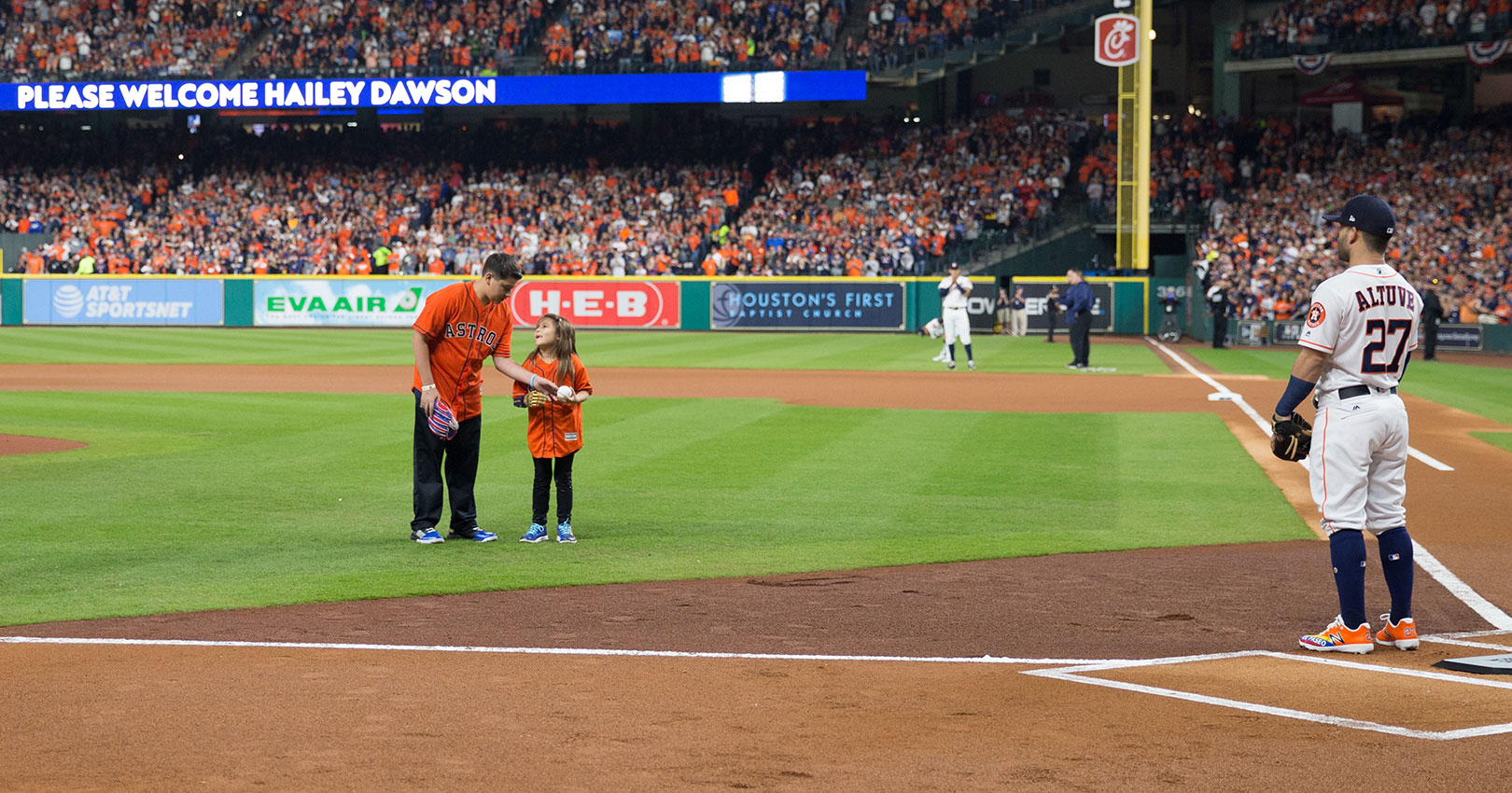 world-series-hailey-yong