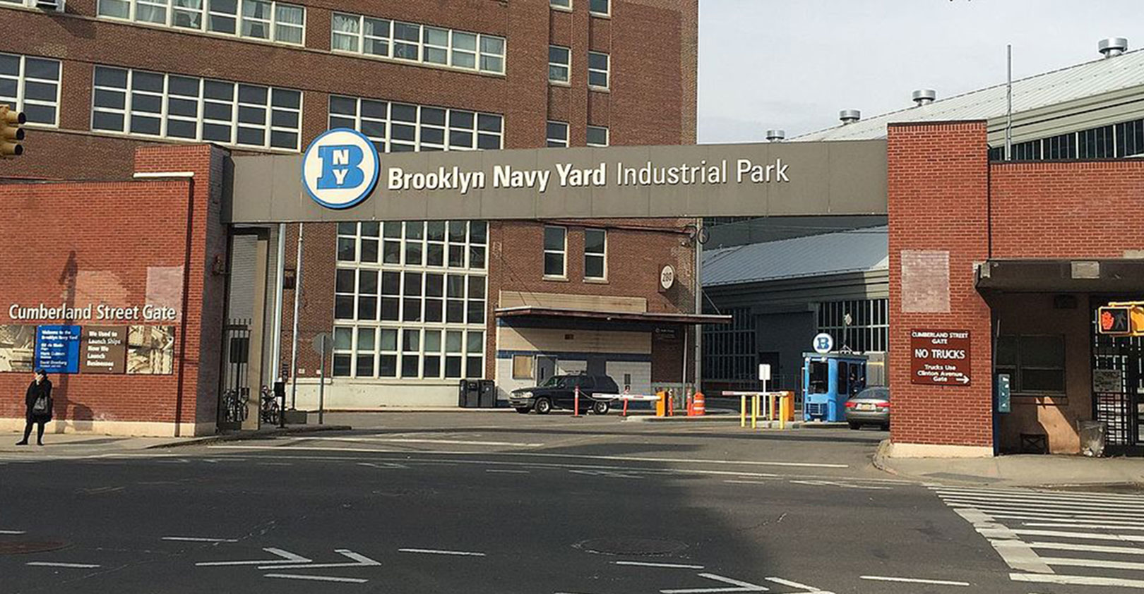 Main_Entrance_of_Brooklyn_Navy_Yard