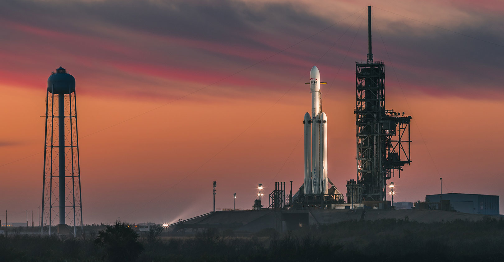 falcon-heavy-sunset-spacex-flickr