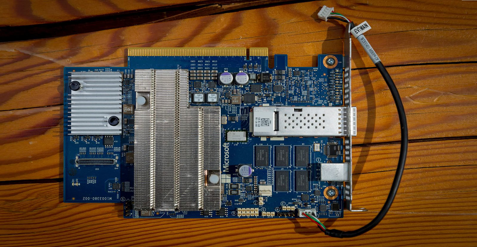 Microsoft-project-brainwave-chip