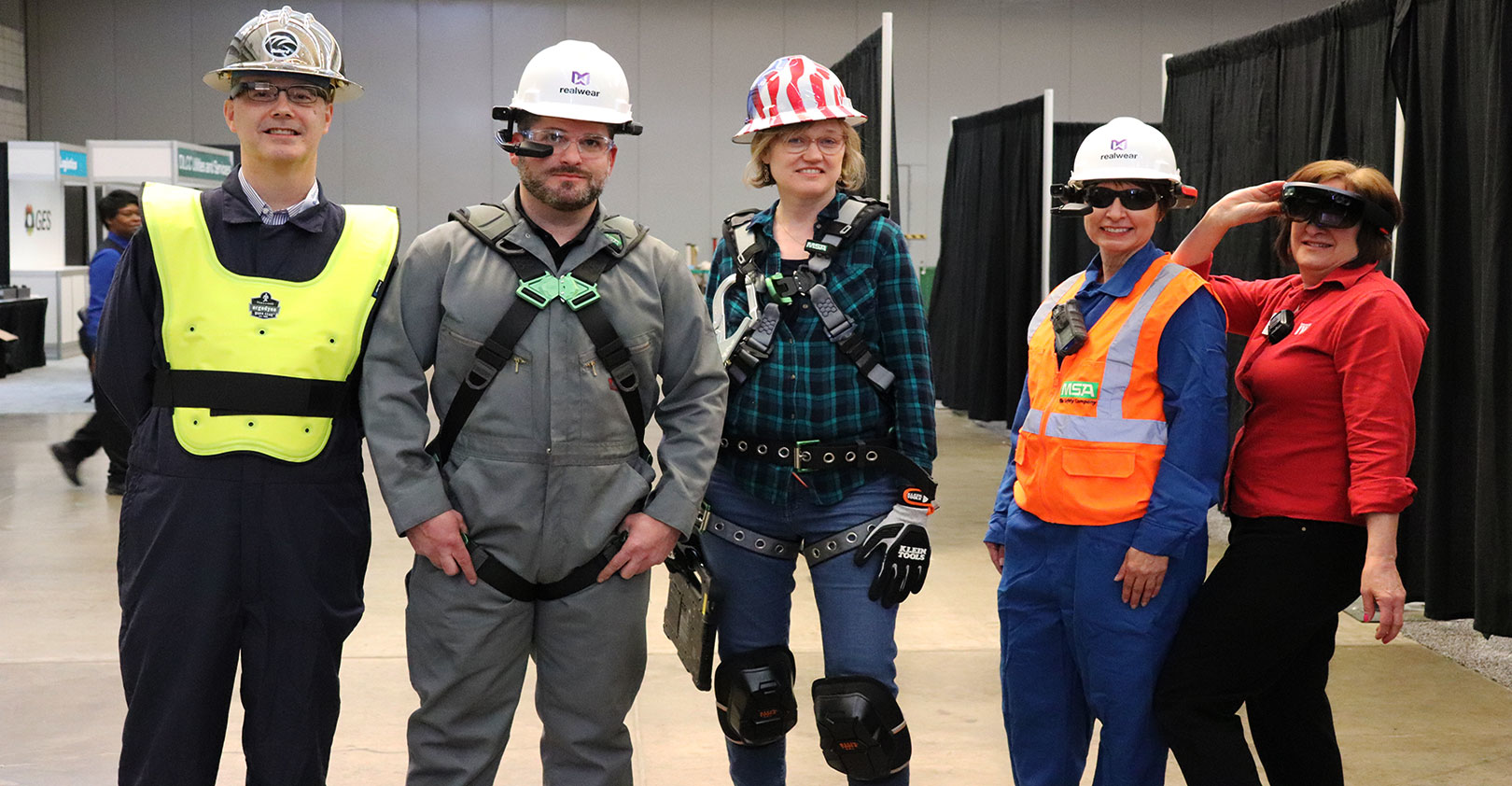 industrial-wearable-fashion-show-editors.jpg