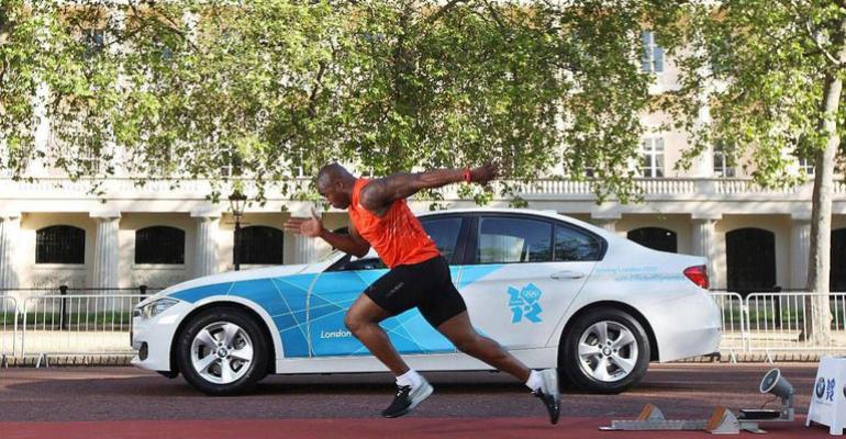 Olympic_Sprinter_Out_Accelerates_a_BMW_320d.jpg