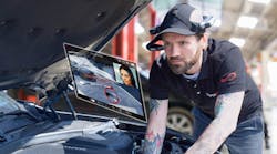 realwear-ubimax-bmw-mechanic.jpg realwear-ubimax-bmw-mechanic.jpg