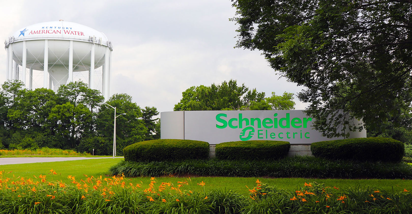 schneider-ky-sign.jpg