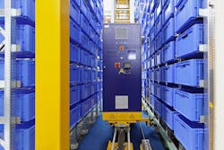 Stacker crane with shock absorber (lower right) Stacker crane with shock absorber (lower right)