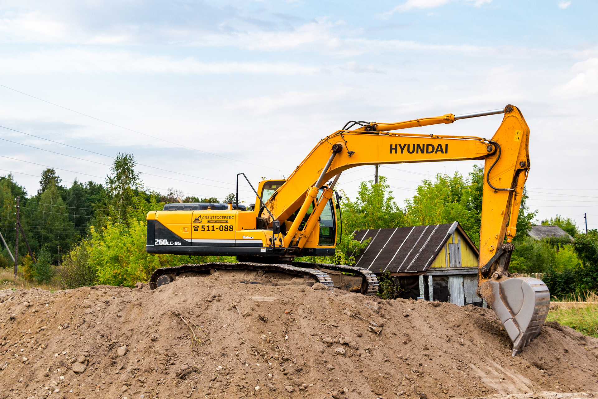 hyundai-excavator