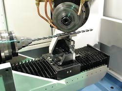 Image of the P-axis Arobotech support system on the TX7 machine. Image of the P-axis Arobotech support system on the TX7 machine.