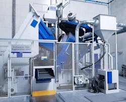 The Multi-Tumbler RMT 70, equipped with wear-resistant high-performance turbines, allows the fully automatic shot peening of spring band clips. It produces absolutely consistent results in short cycle times and causes zero rejects. The Multi-Tumbler RMT 70, equipped with wear-resistant high-performance turbines, allows the fully automatic shot peening of spring band clips. It produces absolutely consistent results in short cycle times and causes zero rejects.