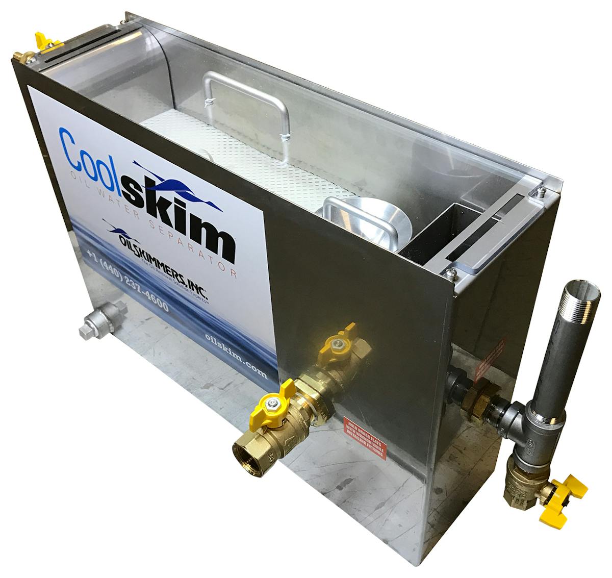 The CoolSkim uses a floating weir skimmer with a pump to bring a continual flow of liquid from the sump to the separator. The solution flows through a coalescing media pack to facilitate oil separation and oil rises to the surface, forming two distinct layers. The oil flows down an adjustable weir funnel and drains to a collection vessel. Clean coolant is returned to the coolant system.