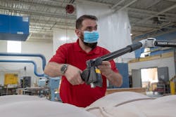 Scanning the mold of a car. Scanning the mold of a car.