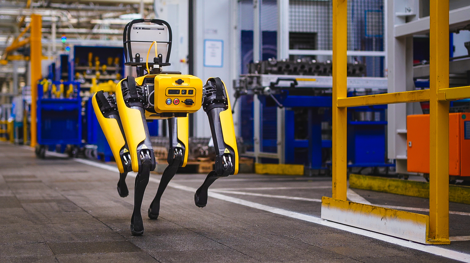 Sv600x Spot 12 60feac5458091