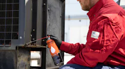 Kroil Removing Rusted Nuts, Bolts, Fasteners 072721b