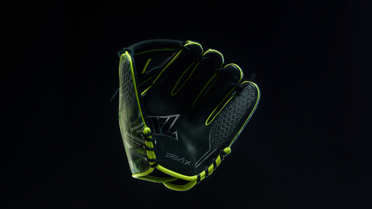 Rev1 X See Through Thumb And Pinky 610acc62b12ae 61113e7da8358