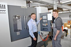 “Our core requirement, namely ease-of-operation using the Sinumerik 828D CNC and the intuitive Sinumerik Operate graphical user interface, was met to our utmost satisfaction,” explained Len Kodlin (right), co-owner of Kodlin Motorcycle. “Our core requirement, namely ease-of-operation using the Sinumerik 828D CNC and the intuitive Sinumerik Operate graphical user interface, was met to our utmost satisfaction,” explained Len Kodlin (right), co-owner of Kodlin Motorcycle.