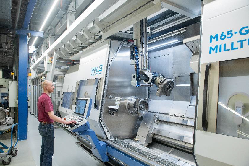 Bredel has fully automated the WFL M65-G Millturn with a gantry loader and a jaw quick-change system.