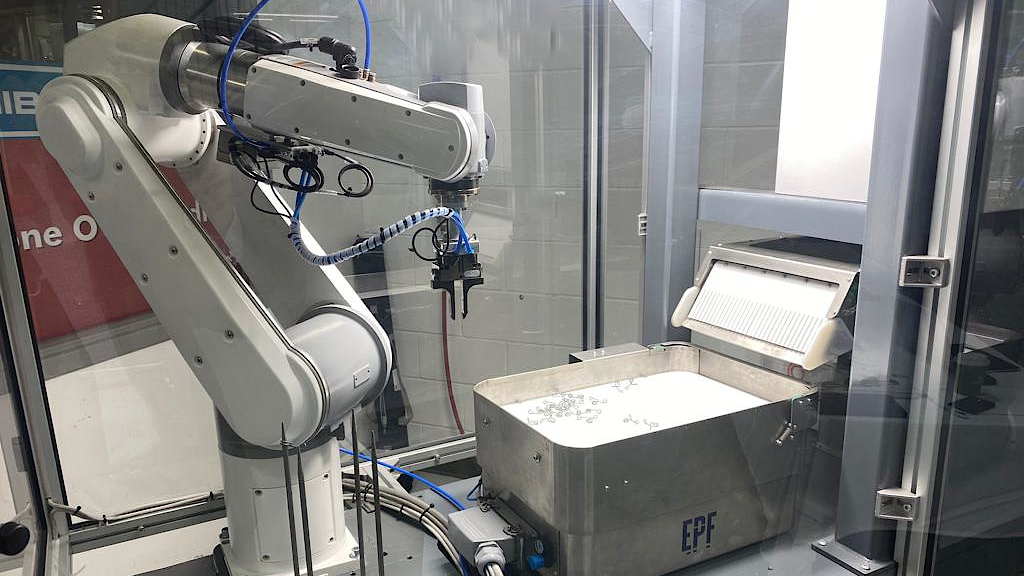 TMR510 Supata closeup