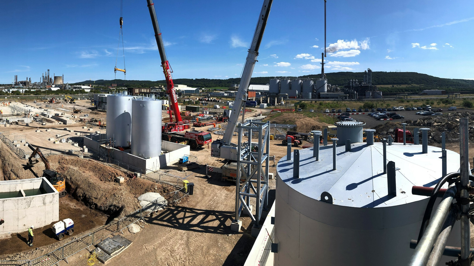 Great progress in construction in Teesside, England: igus partner Mura Technology will commission the world's first HydroPRS plant for the chemical recycling of plastic waste at the beginning of 2023.
