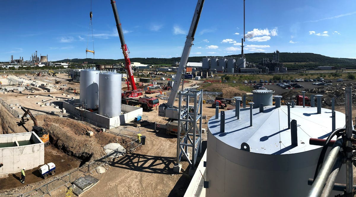 Great progress in construction in Teesside, England: igus partner Mura Technology will commission the world&apos;s first HydroPRS plant for the chemical recycling of plastic waste at the beginning of 2023.