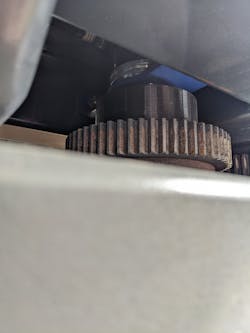 The WV5800M multiturn rotary encoder records the steering angle so that the vehicle can follow its defined path reliably. The WV5800M multiturn rotary encoder records the steering angle so that the vehicle can follow its defined path reliably.