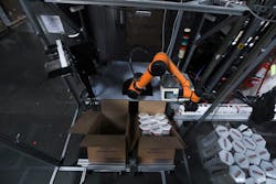 Rapid Robotics case packing with UR cobot.