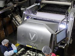 Mariani Dried Fruit using VERYX C140 sorter Mariani Dried Fruit using VERYX C140 sorter