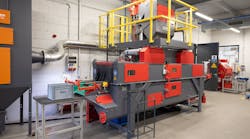 The highly flexible RSAB470 wire mesh belt machine is used for processing components made from duroplast and PPS-GF materials. Besides a high workpiece throughput, this machine guarantees consistent deflashing results and low operating costs. The highly flexible RSAB470 wire mesh belt machine is used for processing components made from duroplast and PPS-GF materials. Besides a high workpiece throughput, this machine guarantees consistent deflashing results and low operating costs.