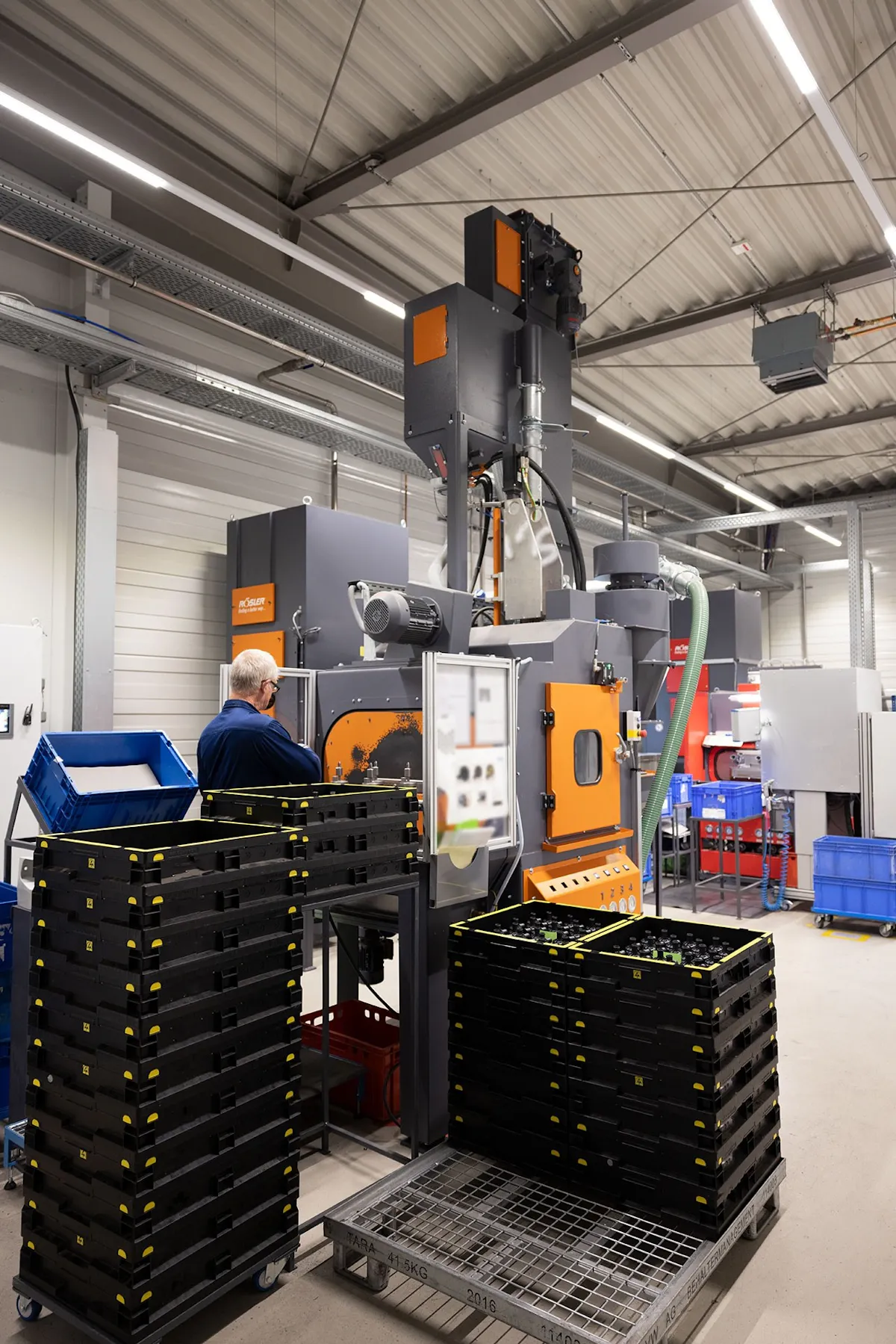 Perfectly Deflashing Injection Molded Components | New Equipment Digest