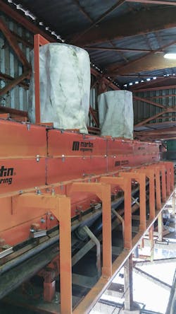 The new loading zone featured a sealing system that mitigated spillage and dust supported by dust bags. The new loading zone featured a sealing system that mitigated spillage and dust supported by dust bags.