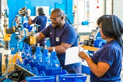 Modern Edge Computing Accelerates Smart Manufacturing Initiatives for Discrete Manufacturers Modern Edge Computing Accelerates Smart Manufacturing Initiatives for Discrete Manufacturers