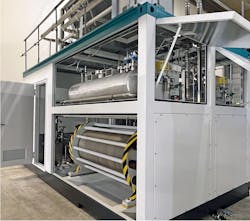 The compact EcoLyzers produce green hydrogen based on proven alkaline electrolysis. The modular design of the electrolyzers ensures economical production and comparatively short delivery times. The compact EcoLyzers produce green hydrogen based on proven alkaline electrolysis. The modular design of the electrolyzers ensures economical production and comparatively short delivery times.