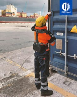 The exoskeletons developed by IUVO and Comau make it possible to reduce muscle strain by up to 30%, improving ergonomics, quality of work, and operational safety. The exoskeletons developed by IUVO and Comau make it possible to reduce muscle strain by up to 30%, improving ergonomics, quality of work, and operational safety.