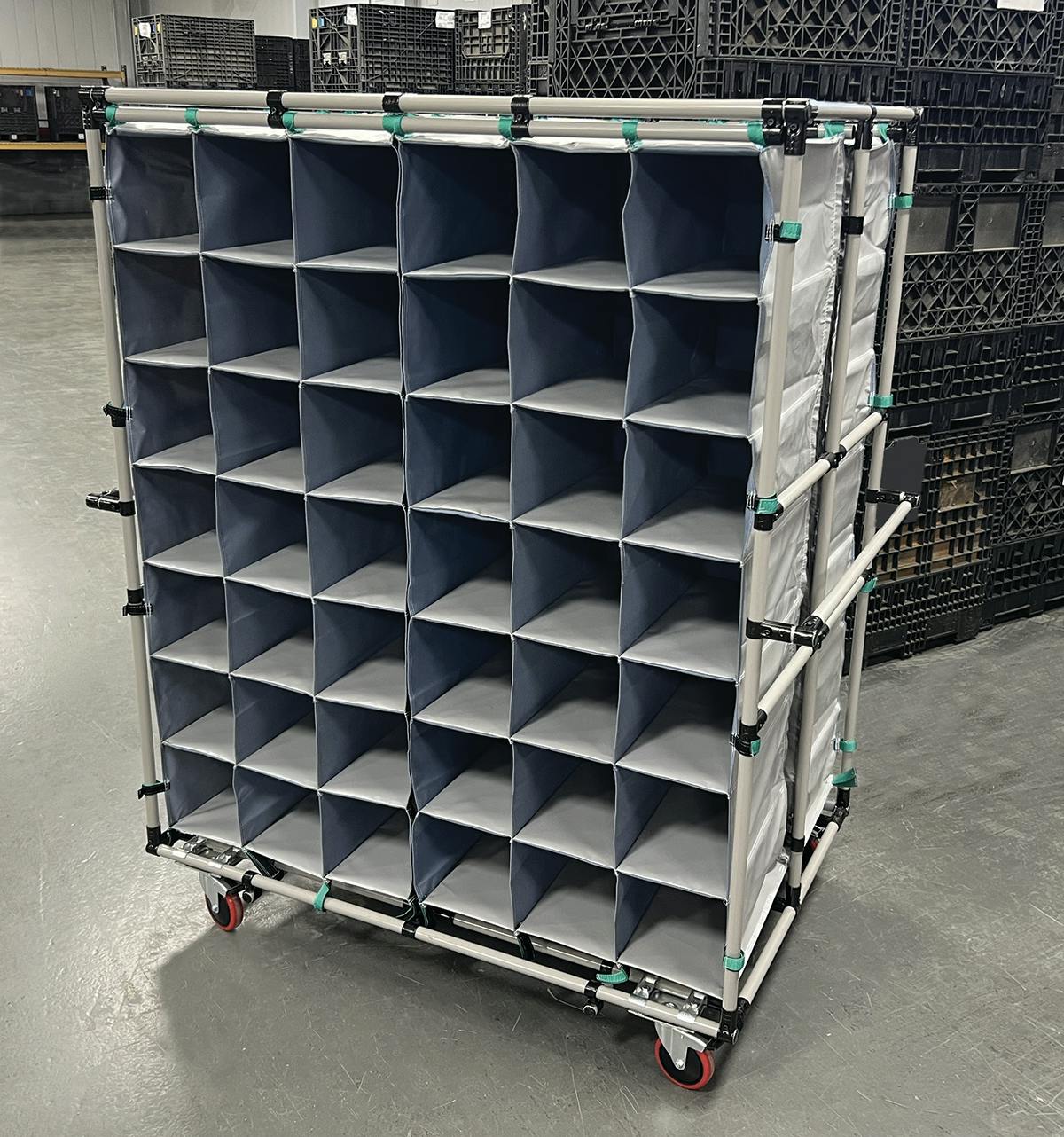 Creform bagged compartment kitting cart