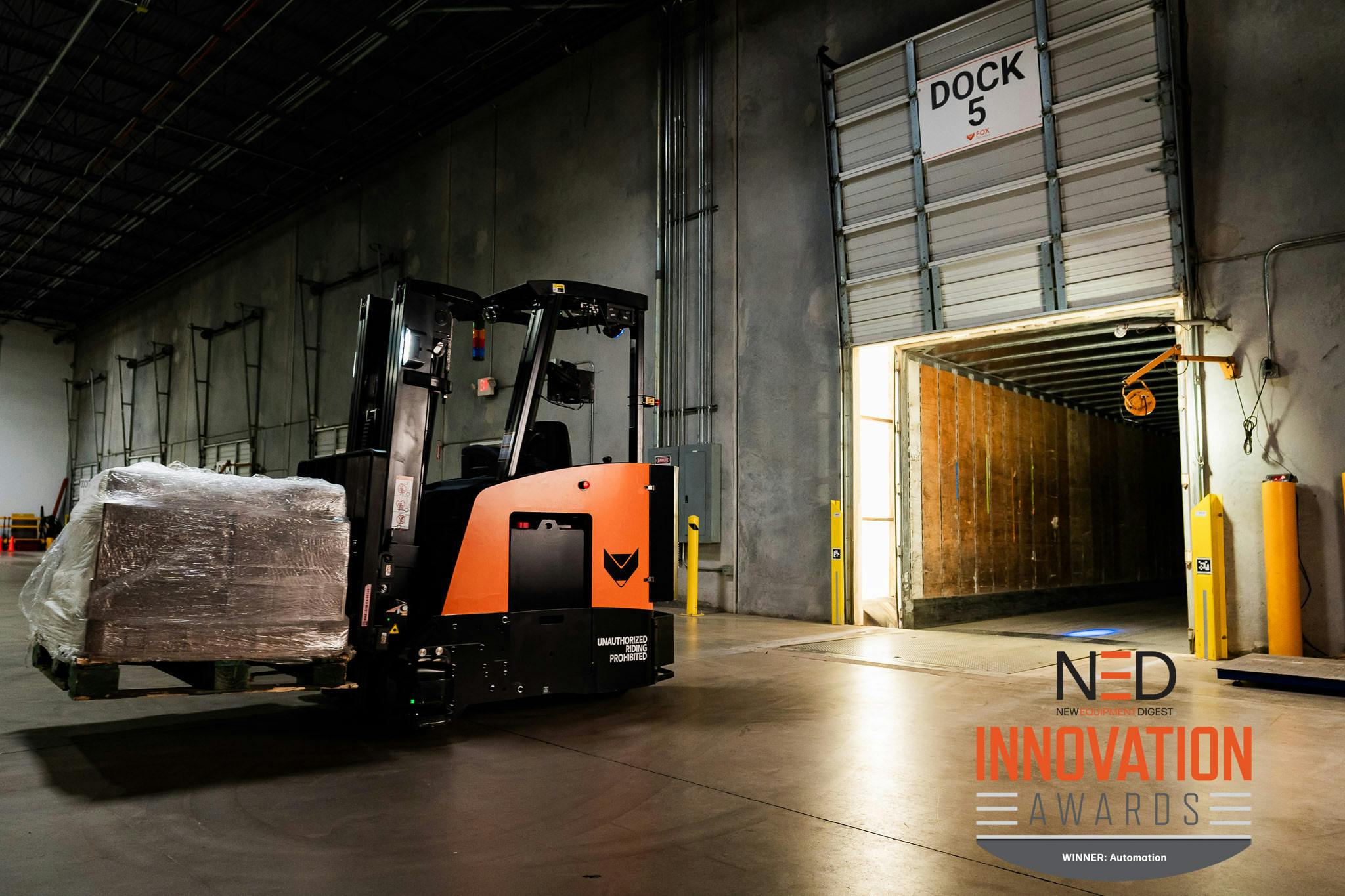 Fox Robotics FoxBot Autonomous Forklift approaching trailer