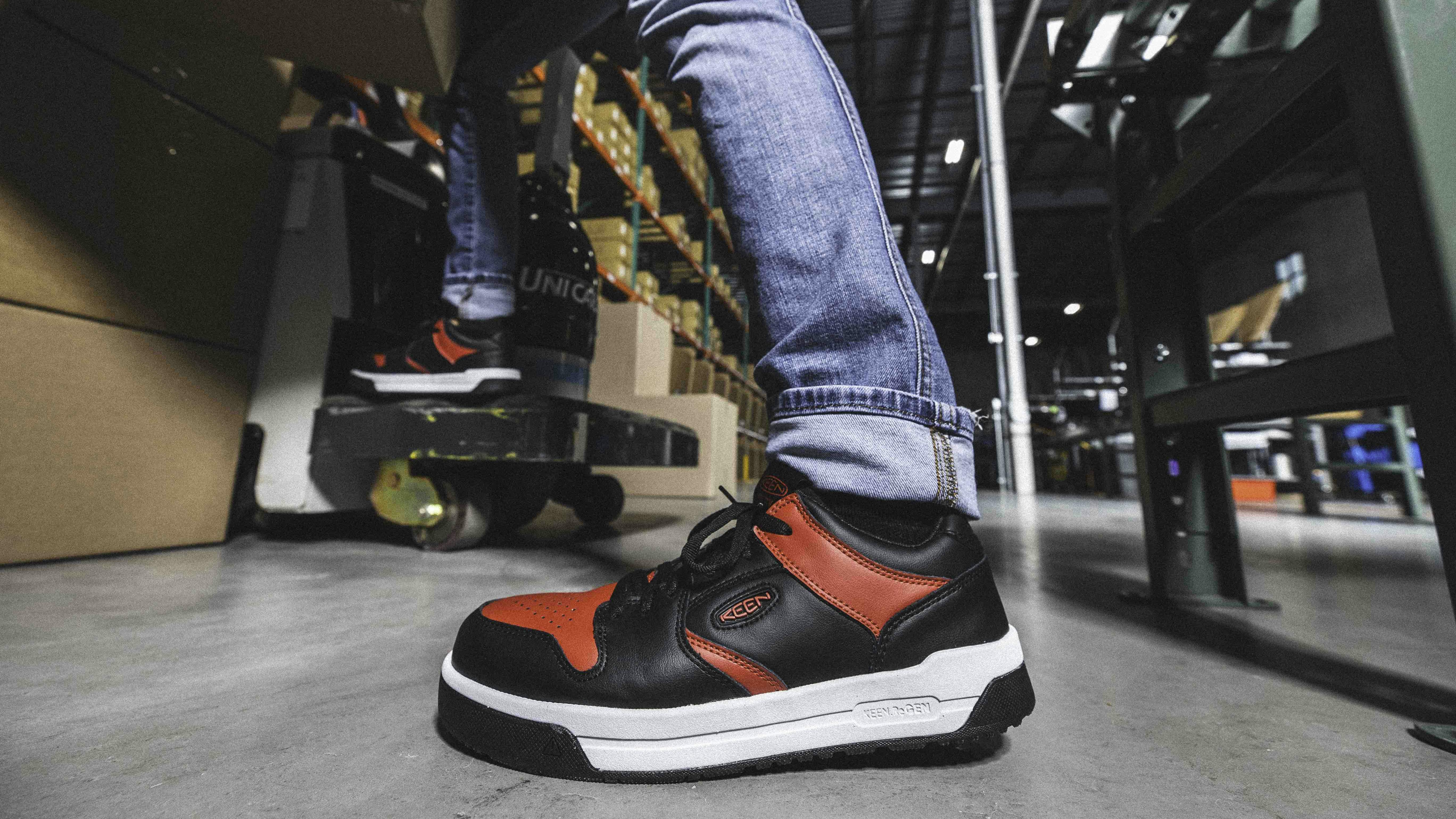 KEEN Overton work shoe