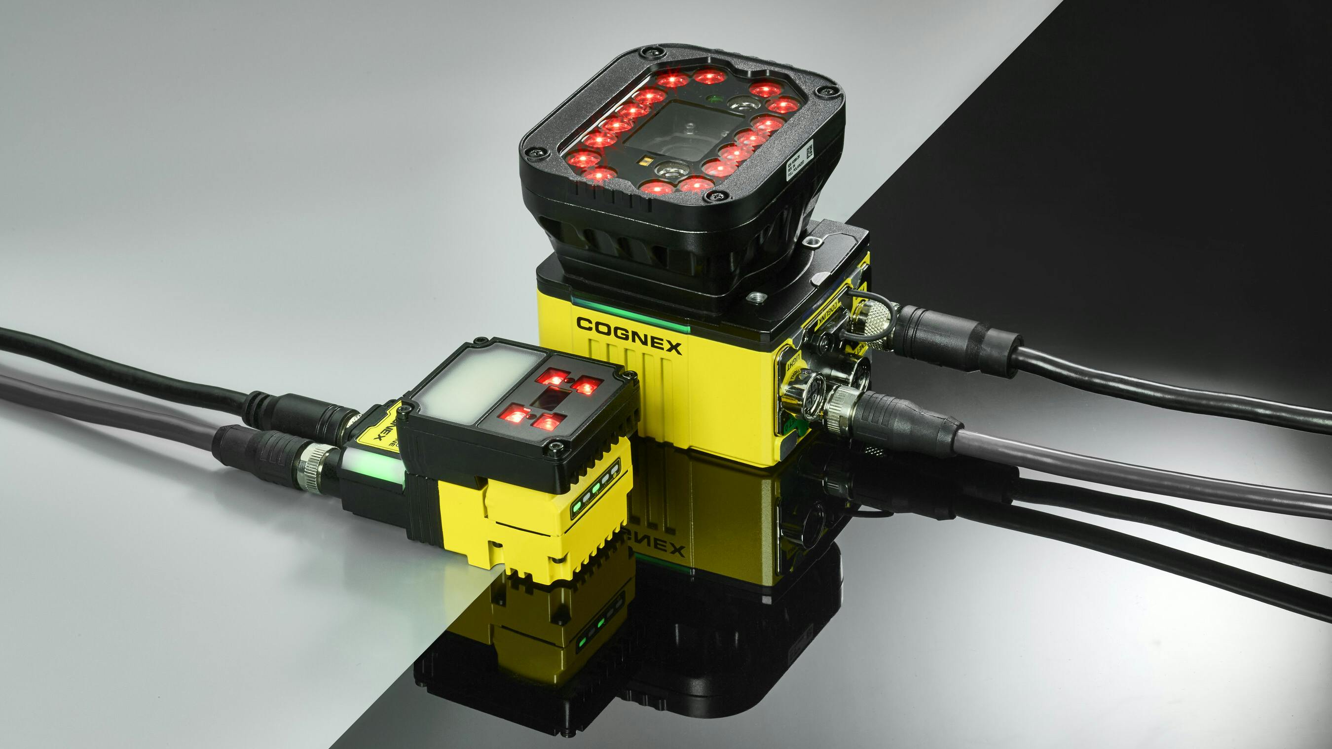 The AI-powered DataMan 290 and 390 barcode readers are shown side by side.