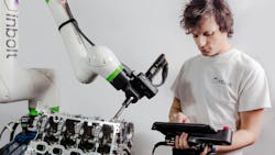 FANUC CRX Robots With AI 3D Vision Handle Moving Line Tasks FANUC CRX Robots With AI 3D Vision Handle Moving Line Tasks